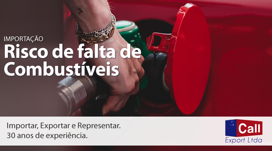 Call Export fala sobre a possível falta de combustíveis devido a greve da Receita Federal. Imagem: Wassim Chouak on Unsplash.